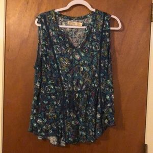 FADED GLORY TOP size 9-10